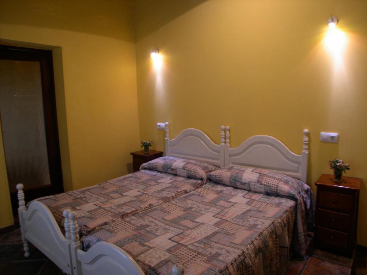 Turismo Rural El Sidron Pension Piloña Buitenkant foto