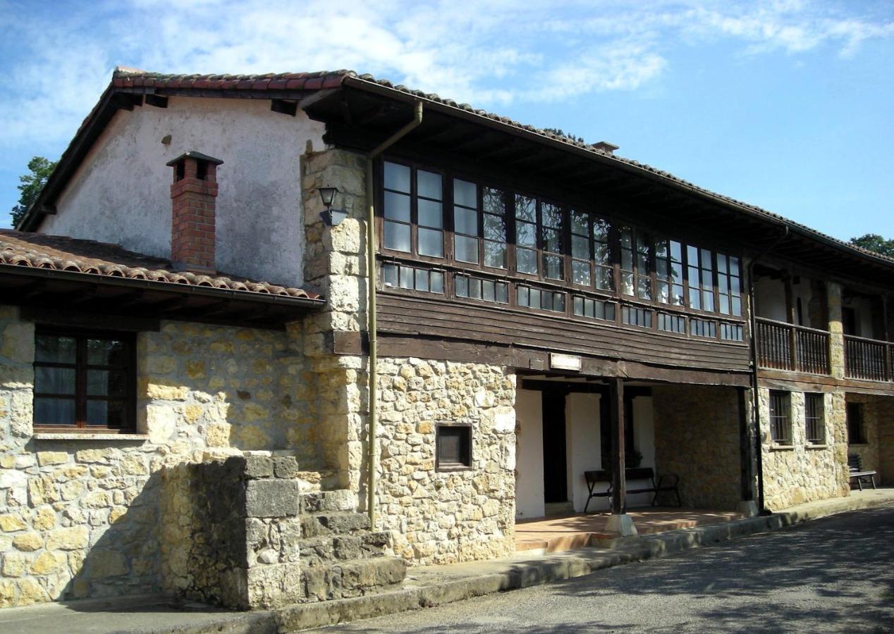 Turismo Rural El Sidron Pension Piloña Buitenkant foto