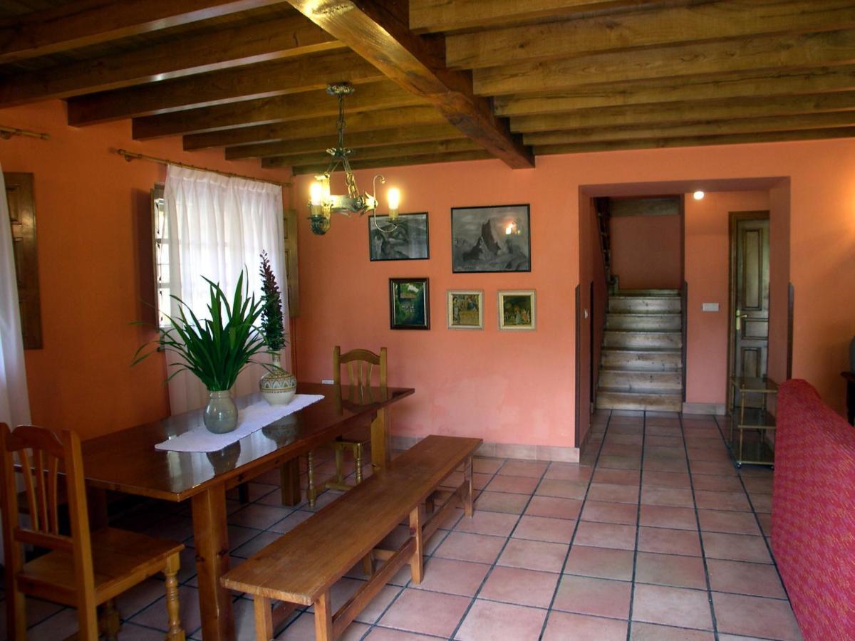 Turismo Rural El Sidron Pension Piloña Buitenkant foto