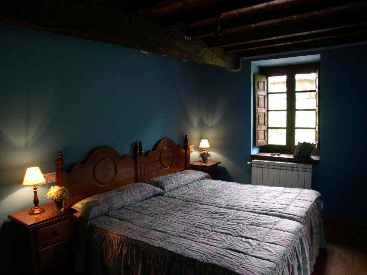 Turismo Rural El Sidron Pension Piloña Buitenkant foto