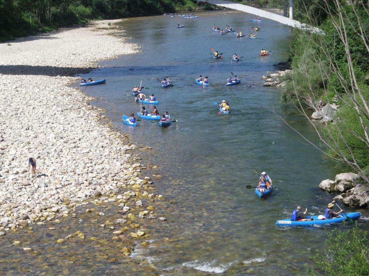 Turismo Rural El Sidron Pension Piloña Buitenkant foto