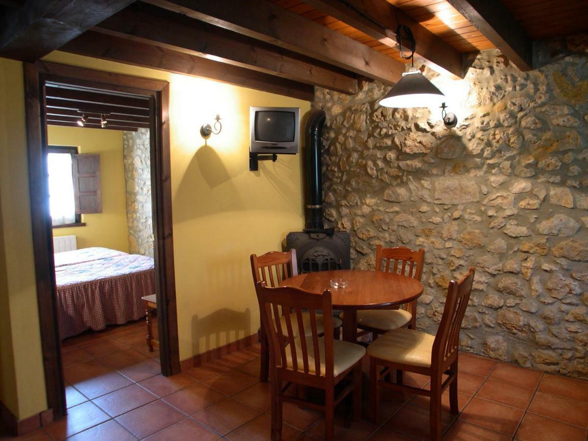 Turismo Rural El Sidron Pension Piloña Buitenkant foto